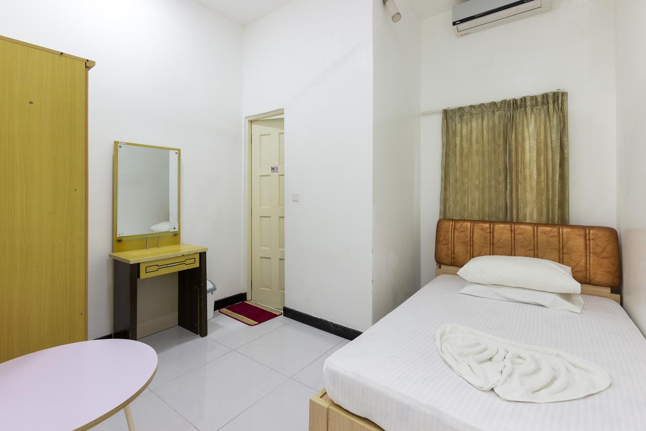 Surf Trip Maldives Hotel Thulusdhoo Exterior foto